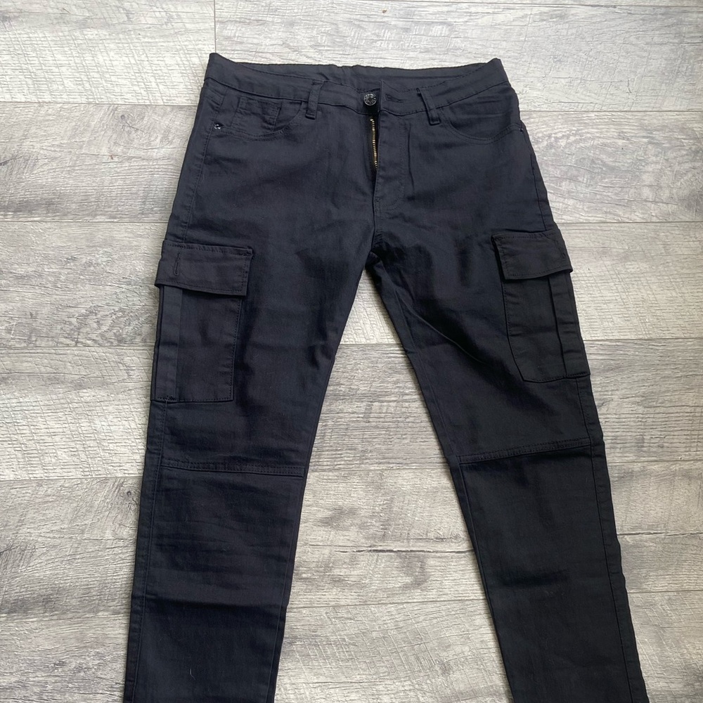 🎀 Black Cargo pants